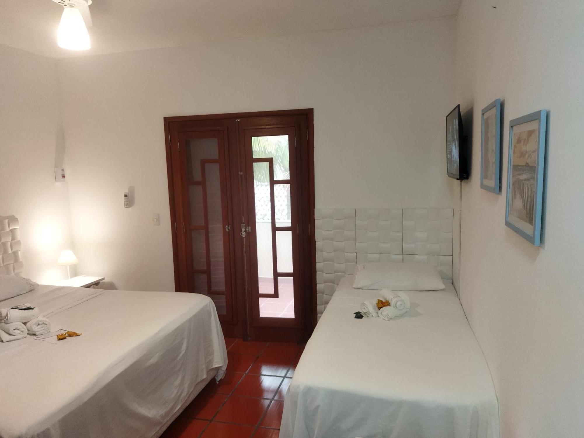 A Casa Do Sol Cibratel Pousada Itanhaém Dış mekan fotoğraf