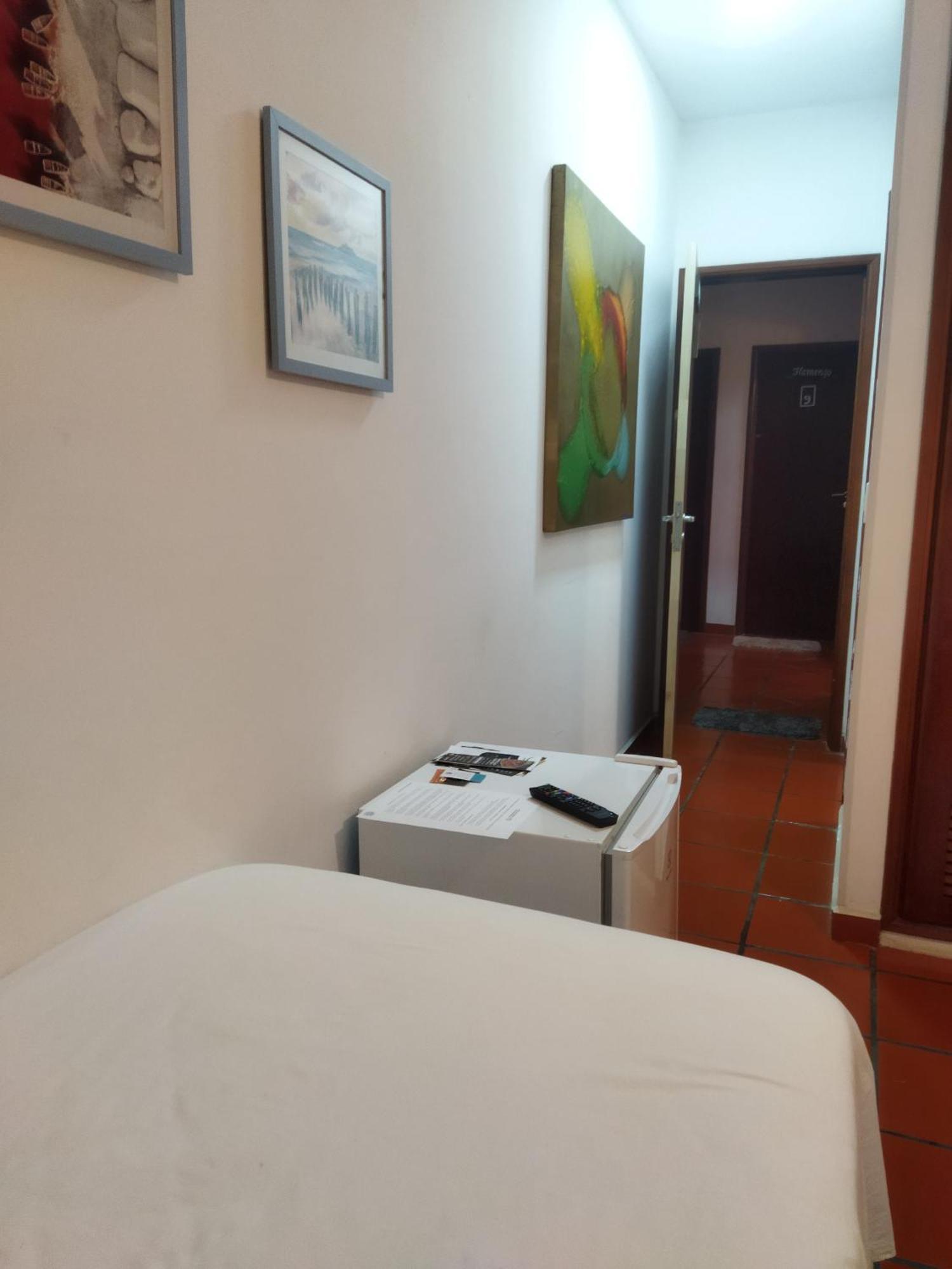 A Casa Do Sol Cibratel Pousada Itanhaém Dış mekan fotoğraf